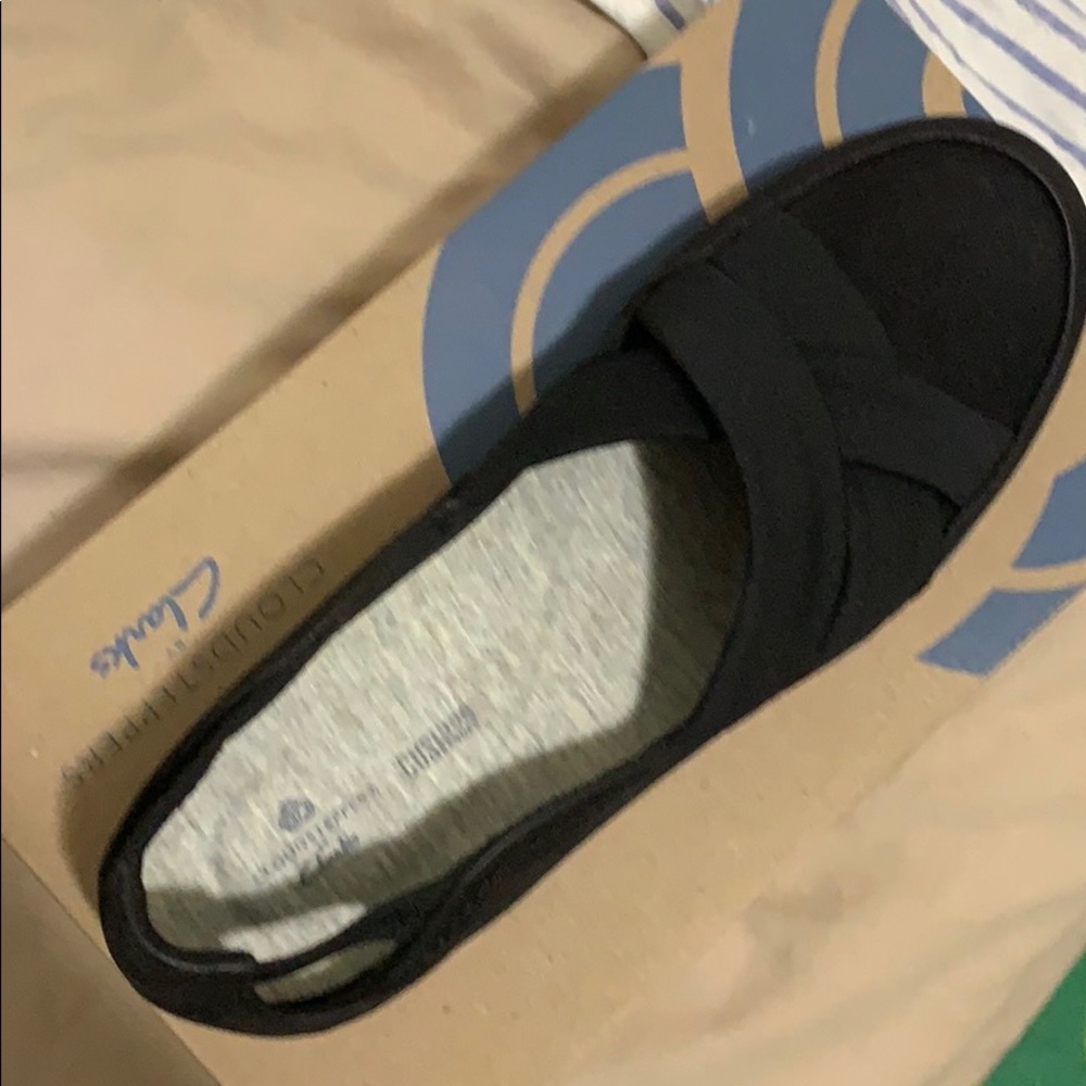 Women’s flat shoes